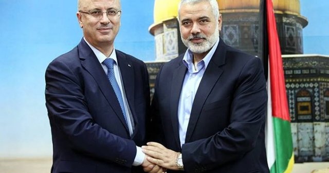 گفتگوی تلفنی هنیه و حمدالله پیرامون آشتی ملی و سفر هیات دولت به غزه