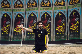 دیدار تیم‌های فوتبال ساحلی شهریار ساری و ملوان بندر گز