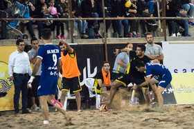 دیدار تیم‌های فوتبال ساحلی شهریار ساری و ملوان بندر گز