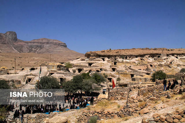 برای برندسازی و شناساندن روستای تاریخی میمند کاری کنید