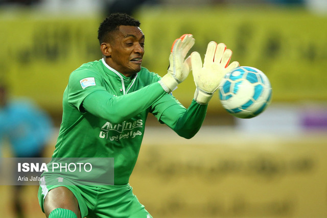 دخسوس: لحظه قهرمانی با استقلال باورنکردنی بود/ یاد گرفتم ایران را دوست داشته باشم