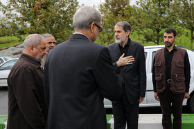 صادق محصولی و اسماعیل احمدی مقدم در مراسم تشییع پیکر داوود احمدی نژاد