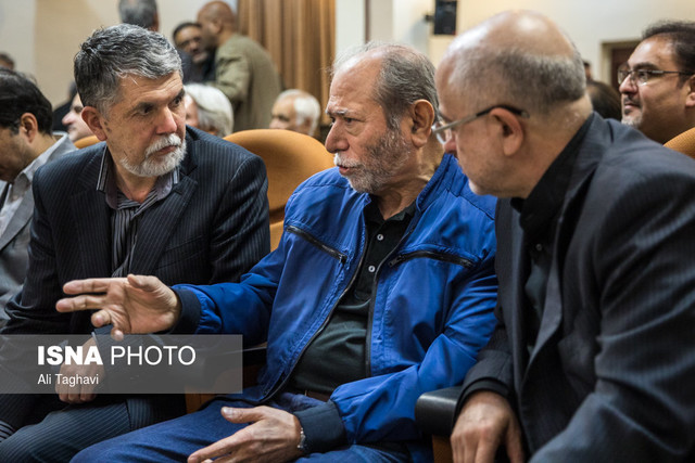 وزیر ارشاد پای درد دل‌های اصحاب فرهنگ نشست