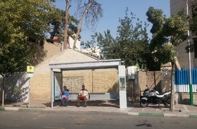 ۳ سال پیش خانه کودکی "پروین اعتصامی" را دیده بودند