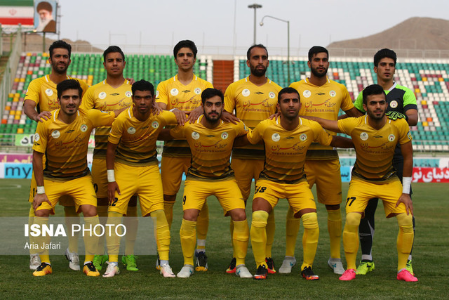 سرمربی فجر سپاسی: بازیکنان ما در حد لیگ برتر هستند