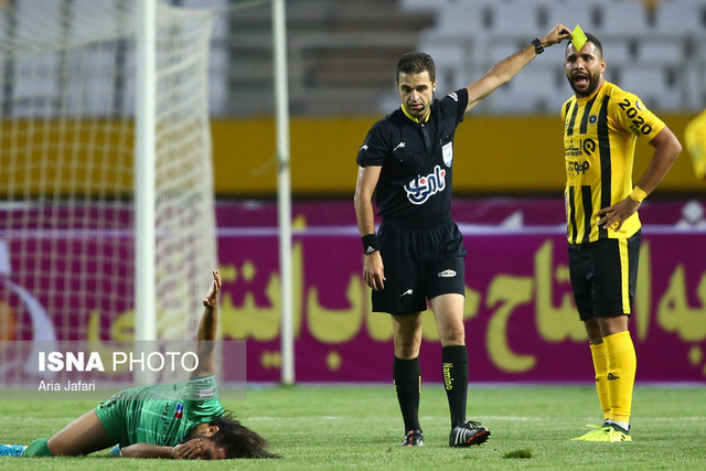 اعلام داوران هفته یازدهم لیگ برتر فوتبال/ زاهدی‌فرد و کاظمی قاضی سرخابی‌ها