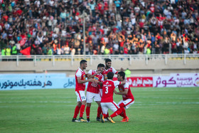 برد یک نیمه‌ای پرسپولیس مقابل صنعت نفت