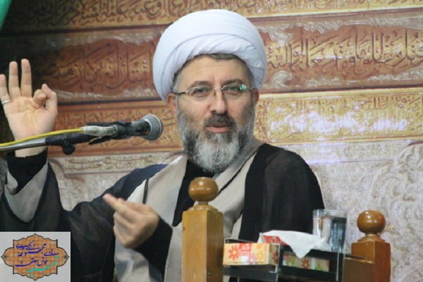دشمن بهدنبال از میان بردن خودباوری جوانان از طریق نفوذ است دشمن بهدنبال از میان بردن خودباوری جوانان از طریق نفوذ است