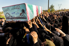 تشییع پیکر شهید گمنام هشت سال دفاع مقدس در لنگرود استان گیلان