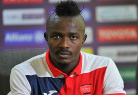 گادوین منشا بهترین بازیکن دور برگشت نیمه نهایی آسیا + عکس