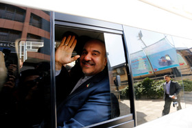 سلطانی‌فر در ورزشگاه آزادی حاضر شد