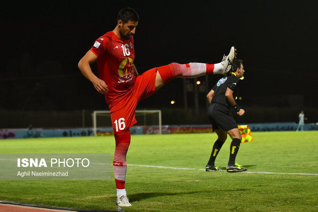 بیک‌زاده: نفت یک تیم فلک زده است/ رکورد تغییر سرمربی را می‌زنیم