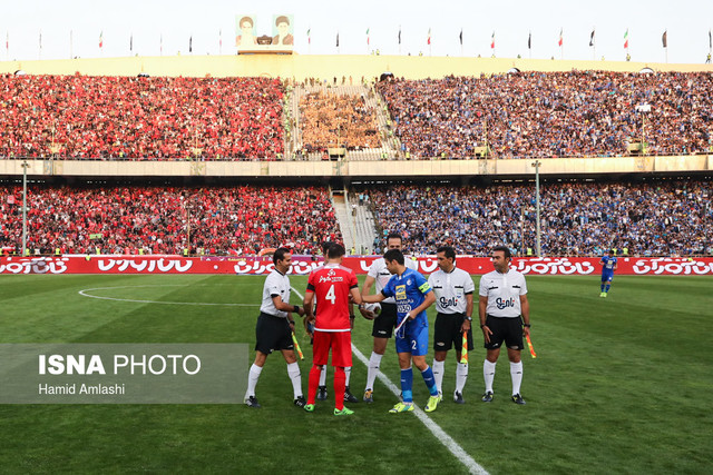 خسرو حیدری: از دست داور یک سال پیر شدم/ می‌توانستیم برنده بازی شویم