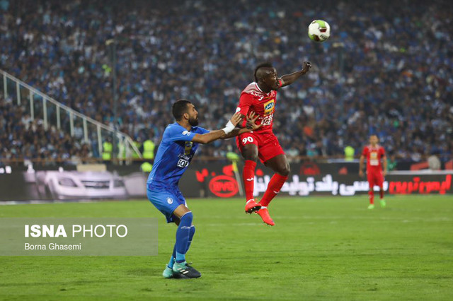 تشویق همزمان استقلال و پرسپولیس در پایان داربی