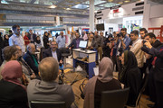 هنرمندان پیشکسوت در غرفه ایسنا با طرح حمایتی از دانش‌آموزان مناطق محروم