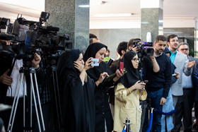 حضور اصحاب رسانه در نشست خبری مشترک آمانو و صالحی
