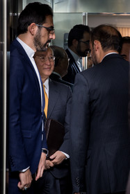 ورود آمانو، مدیرکل آژانس بین‌المللی انرژی اتمی به سازمان انرژی اتمی ایران، قبل از دیدار با علی‌اکبر صالحی