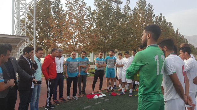 کی‌روش در تمرین تیم ملی جوانان: کاری کنید که خانواده و هواداران به شما افتخار کنند