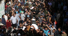 تشییع باشکوه پیکر ۷ مبارز شهید فلسطینی در غزه