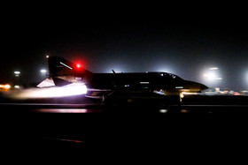 رزمايش شبانه جنگنده هاي نيروي هوايي