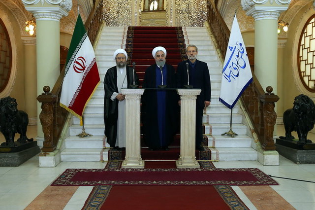 ویدئو / سخنان روحانی پس از جلسه سران قوا