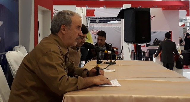 سرهنگی: ادبیات رسانه‌ای ما در رابطه با جنگ به سمت بیان تعقلی برود