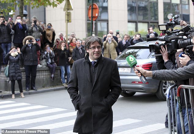 حرف‌های پوجدمون در بروکسل؛ مذاکره و اجتناب از خشونت 