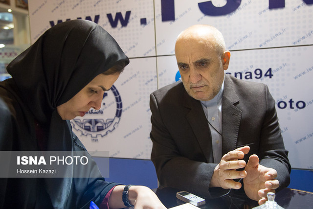 گزینشگران از سوالات جناحی پرهیز کنند/در برخی مشاغل تفاوتی بین مسلمانان و اهل کتاب قائل نیستیم