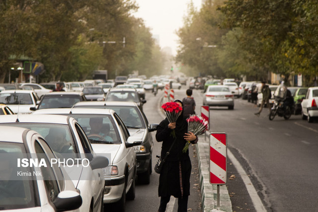 پیش‌بینی وزش باد شدید در تهران/ هوا ناسالم برای گروه‌های حساس