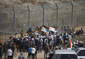 ساکنان جولان اشغالی خواستار اعمال فشار بر اسرائیل برای بازگشایی گذرگاه "القنیطره" شدند