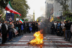 ویدئو / راهپیمایی ۱۳ آبان در تهران