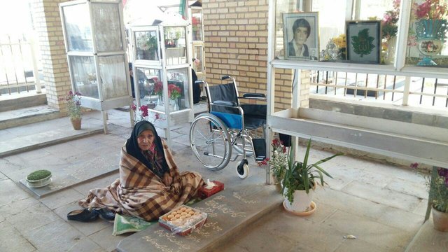 مادر شهید محمود رضایی درگذشت