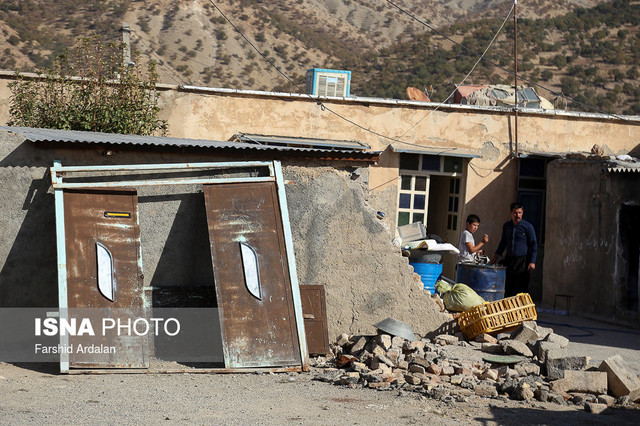 گزارش هلال احمر مازندران از ارسال کمک به زلزله زدگان غرب کشور