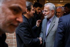 کمال خرازی در مراسم ختم پدر بهرام قاسمی (سخنگوی وزارت خارجه)