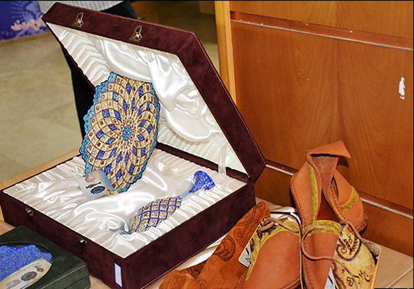 بسته‌بندی محصولات صنایع‌دستی، هزینه تحمیلی یا ارزش‌افزوده