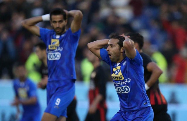 یک امتیاز، سوغات استقلال از مشهد