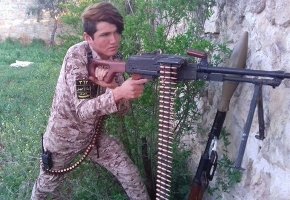 تشییع پیکر یک شهید مدافع حرم در قزوین