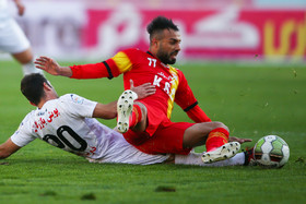 جنگ آسیایی قلعه‌نویی و پورموسوی