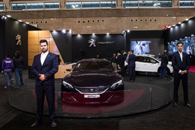 نمایش پژو اگزالت کانسپت در غرفه ایران خودرو در دومین نمایشگاه بین‌المللی خودرو تهران