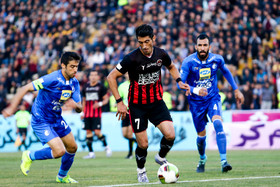 مهاجم سابق ذوب‌آهن به پارس جنوبی پیوست