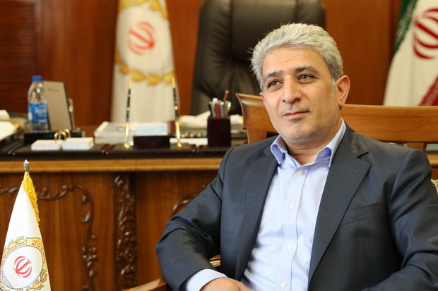 حسین‌زاده - مدیرعامل بانک ملی