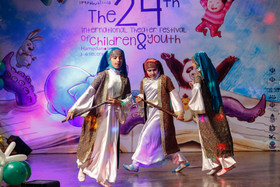 افتتاحیه بیست و چهارمین جشنواره بین المللی تئاتر کودک و نوجوان - همدان