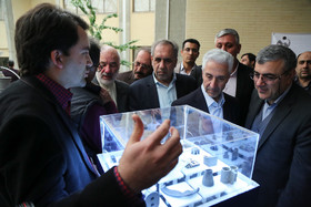 بازدید غلامی، وزیر علوم از دستاوردهای علمی شهرک علوم تحقیقات اصفهان 