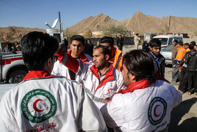 حضور تیم‌های ارزیاب هلال احمر در مناطق زلزله‌زده بوشهر
