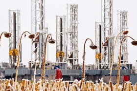 ادامه روند صعودی مهارناپذیر قیمت‌ نفت 