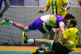 دیدار تیم های هندبال سپاهان اصفهان و نیروی زمینی تهران