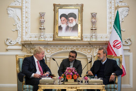 دیدار بوریس جانسون، وزیر خارجه انگلیس با علی لاریجانی،رییس مجلس شورای اسلامی