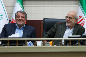 محمدحسین مقیمی، استاندار و محسن هاشمی رییس شورای شهر در نشست مشترک اعضای شورای شهر تهران، ری و تجریش با استاندار تهران