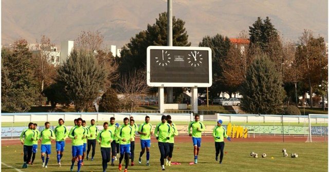 بازگشت شفر در روز غیبت شهباززاده در تمرین استقلال