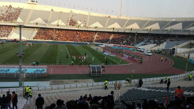 تذکر داور به بیرانوند برای رنگ دستکش/ درگیری بخاطر بازی جوانمردانه